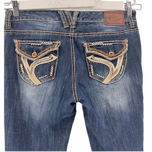 Ariya Jeans Womens Size 9 10 Bootcut Flap pocket Embroidered Distressed Stretch